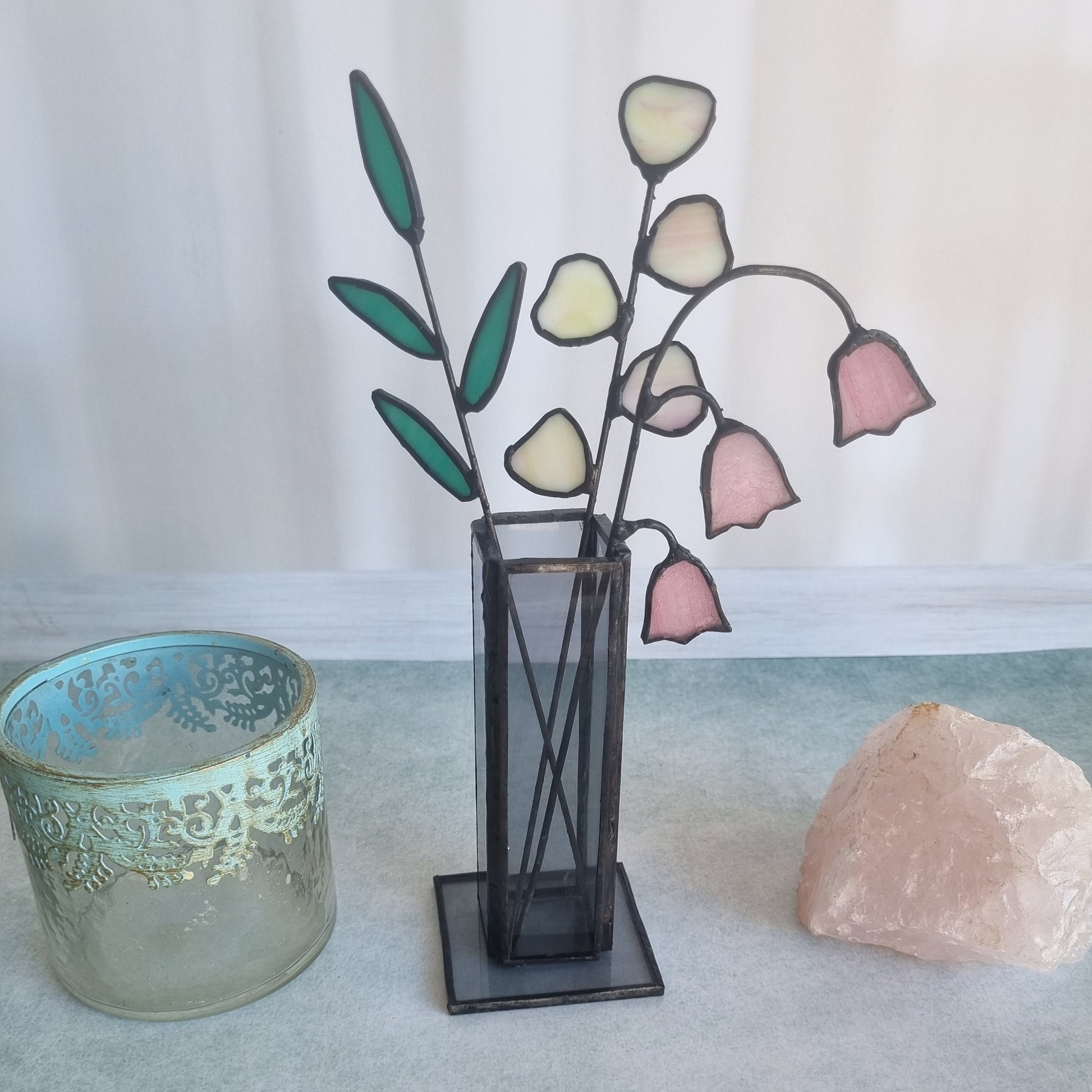 Decorative vase with handmade glass flowers style 3 – front view