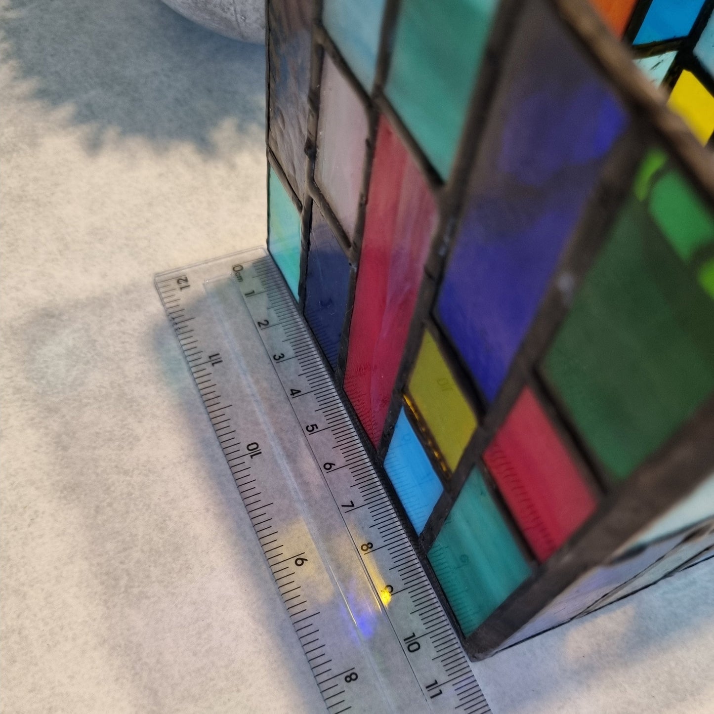 Glass candle holder – ambient light effect in room