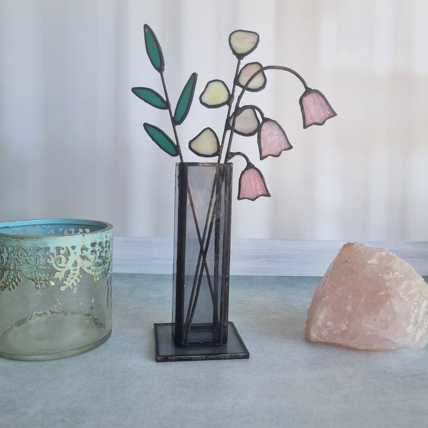 Glass flower vase style 3 – side view