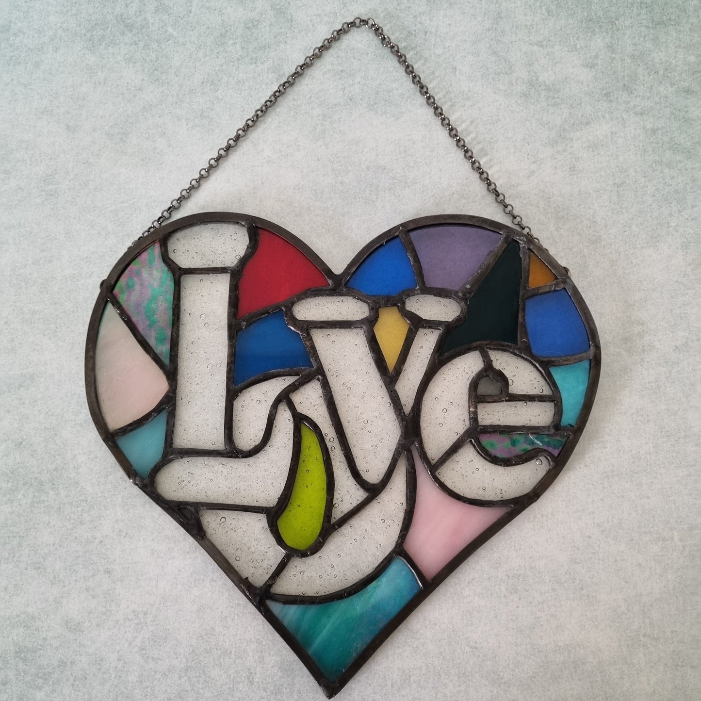 Glass love heart ornament – angle view