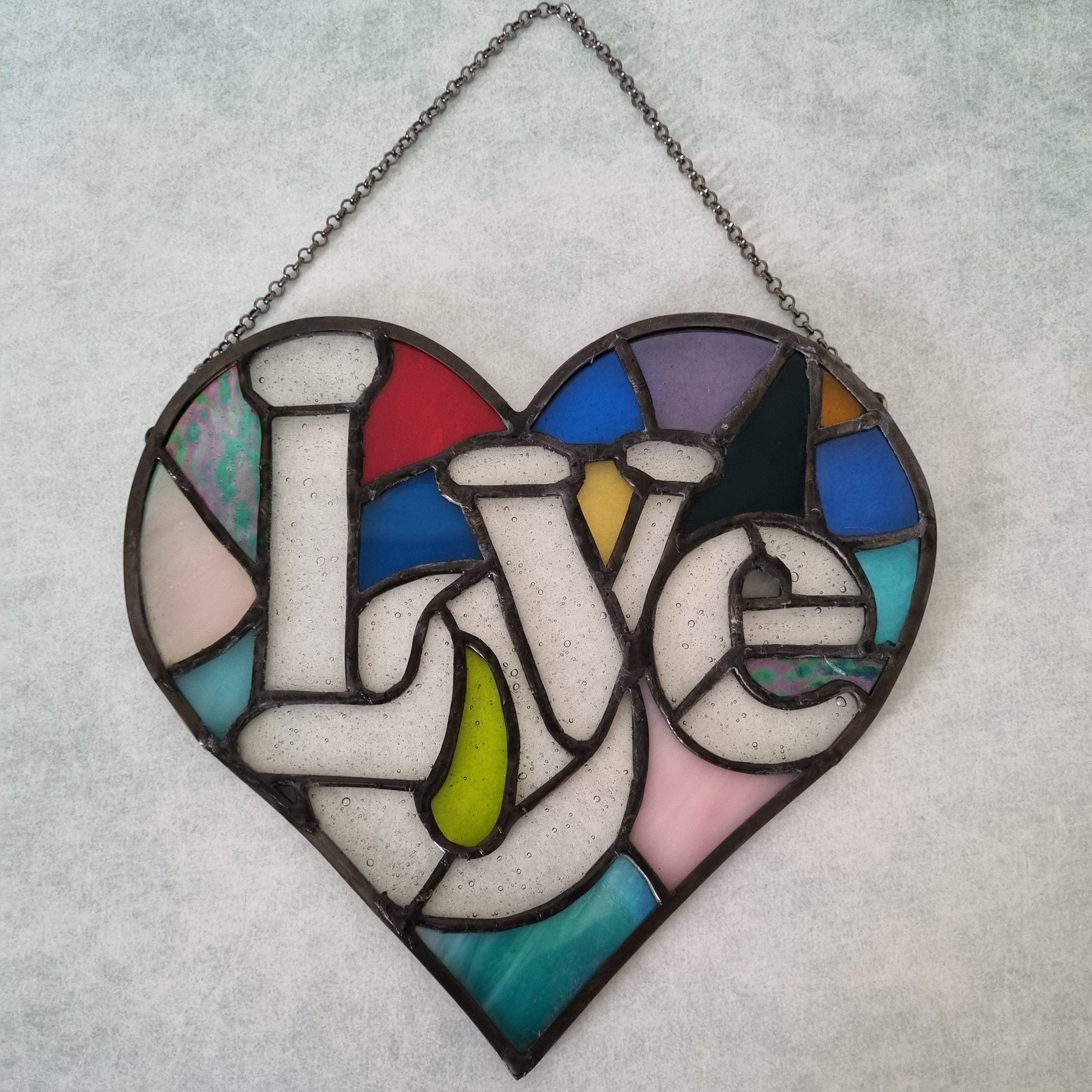 Glass love heart ornament – side view
